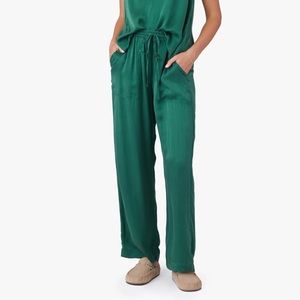 NEW Xirena Silk Luca Pant, Mint Garnet, size XL